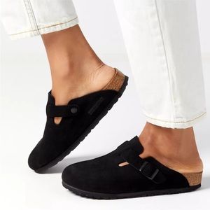 Birkenstock Boston Suede Clogs 39/8